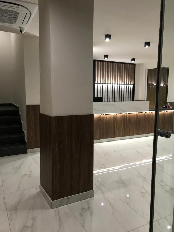 Plaza Hotel 나프팍토스 외부 사진