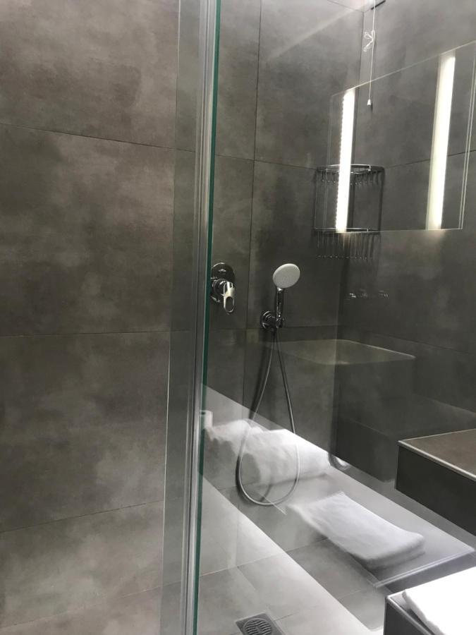 Plaza Hotel 나프팍토스 외부 사진